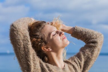 Haare vor der Sonne schützen: 5 Tipps