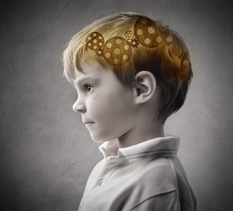 Kognitive Fähigkeiten im Kindesalter stimulieren: 12 Tipps