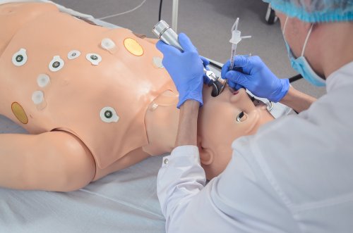 Wie funktioniert eine Intubation?