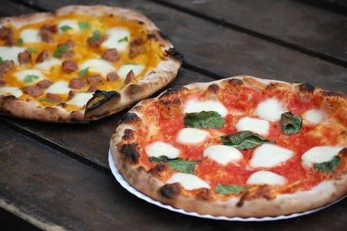 Pizza napoletana: authentisches Rezept