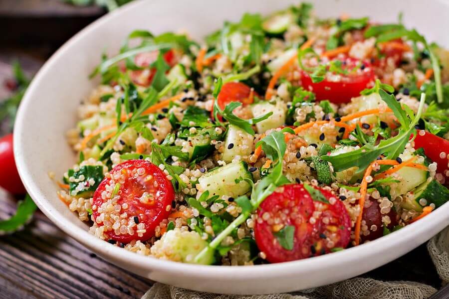 Quinoa-Salat: 3 gesunde Rezepte