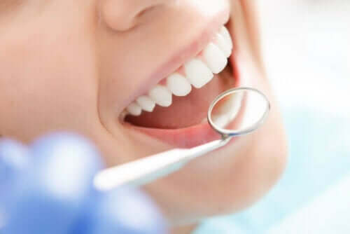 Hyaluronsäure in der Zahnheilkunde - Zahnkontrolle