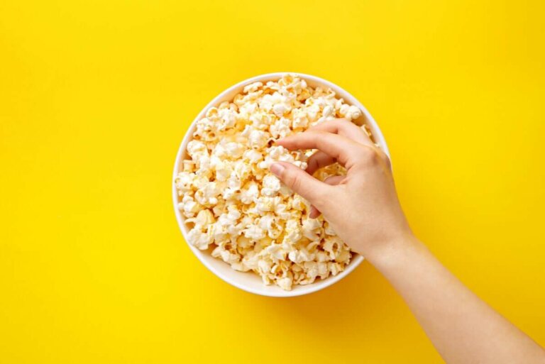 Mythos oder Wahrheit: Macht Popcorn dick?