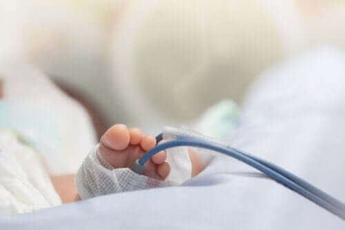 Sepsis bei Säuglingen und Kindern: Warnzeichen und Symptome