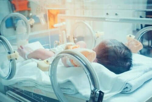 Die Sepsis bei Säuglingen und Kindern ist eine schwere Krankheit, die lebensbedrohlich sein kann