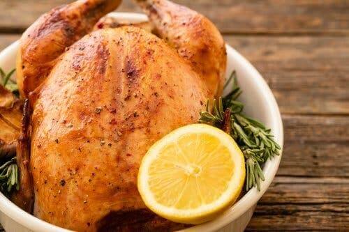 Hühnchen mit Zitrusfrüchten: 3 leckere Rezepte