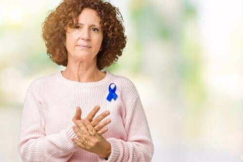 Rheumatoide Arthritis-Schmerzen: 4 Heilmittel und Gewohnheiten, um sie zu lindern