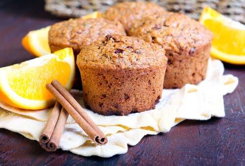 Muffins mit Orange und Zimt
