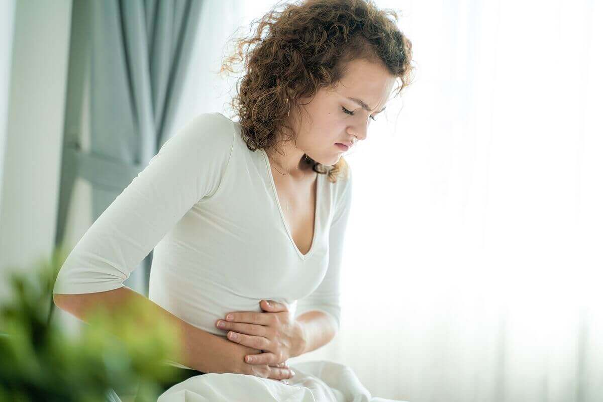 Menstruationsbeschwerden und -krämpfe sind für viele Frauen so unangenehm