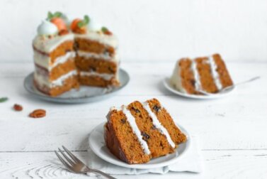 Einfacher Karottenkuchen: 2 leckere Rezepte
