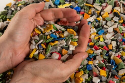Objekte aus Plastik Mikroplastik