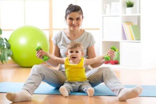 Wie du deinem Baby das Sitzen beibringst