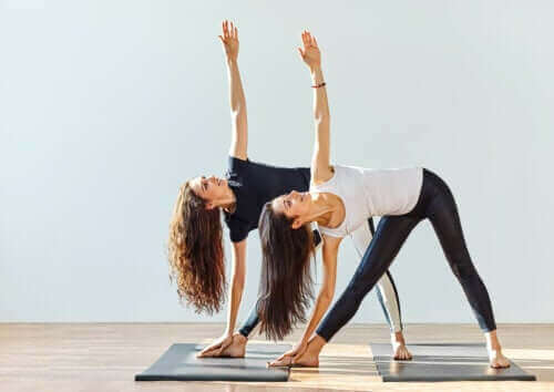 Hilft Yoga gegen Arthrose?