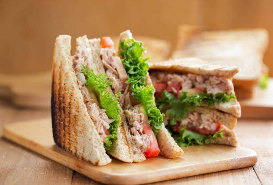 Das klassische Thunfisch-Sandwich