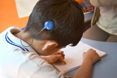 Internationaler Tag des Cochlea-Implantats: Alles Wissenswerte