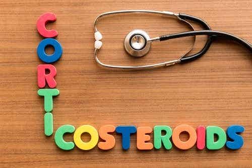 Dermatitis und Kortikosteroide