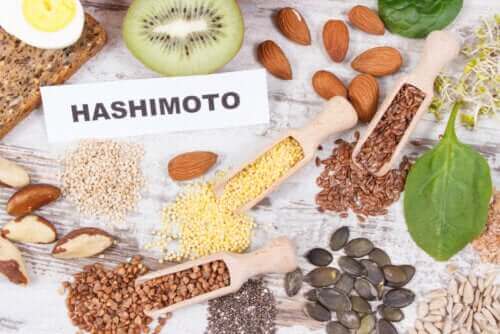 Hashimoto-Diät: Empfohlene und nicht empfohlene Lebensmittel
