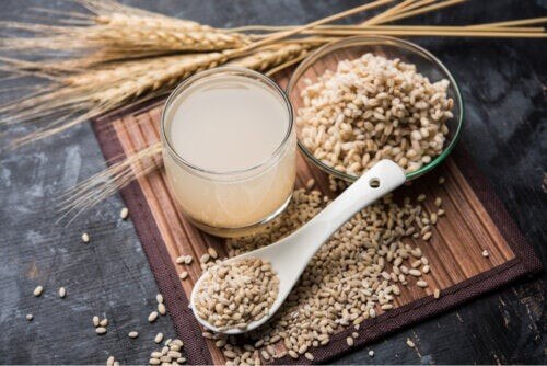Rezept, Vorteile und Kontraindikationen von Gerstenwasser