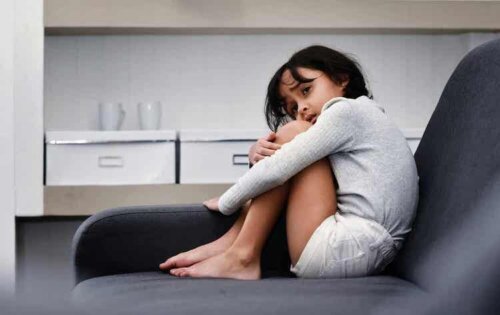 Eine psychosoziale Behinderung liegt vor, wenn das Denken, Fühlen oder die Beziehung zu anderen beeinträchtigt ist