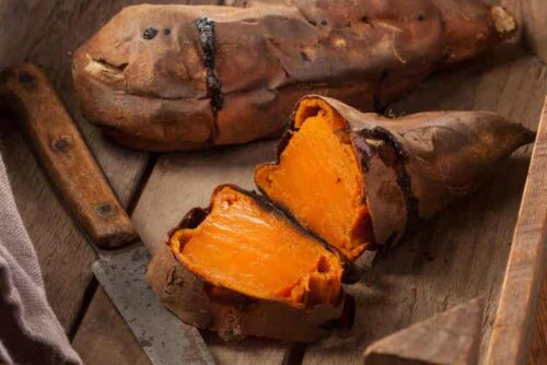 Süßkartoffeln sind ein erlaubtes Lebensmittel der Paleo-Diät