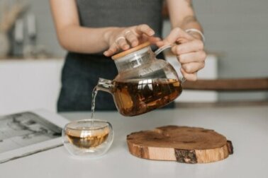 4 Aufgüsse mit Honig für deine Gesundheit