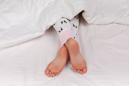 Weißt du eigentlich, wie wohltuend eine Fußmassage vor dem Schlafengehen ist?