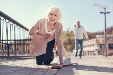 Herzinfarkt: Was tun, wenn du alleine bist?
