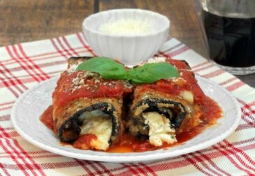 Auberginenröllchen: Einfaches und leckeres Rezept für Auberginen-Rollatini