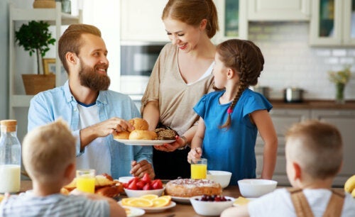 Gemeinsames Essen in der Familie: 10 wissenschaftlich belegte Vorteile