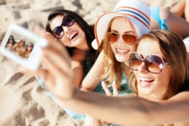 Die richtige Sonnenbrille auswählen: 4 Tipps