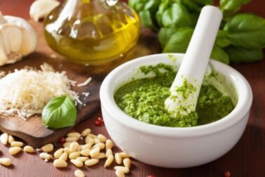 6 tolle Saucen und Dips mit Olivenöl - probiere sie aus!