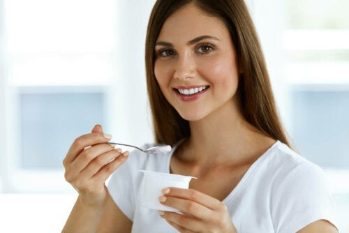 Zwischenmahlzeiten essen und nicht zunehmen: 8 hilfreiche Tipps!