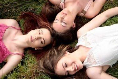 Menstruationssynchronisation: Wahrheit oder Mythos?