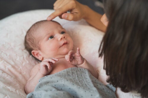 Gesichtserkennung: Wann können Babys ihre Eltern erkennen?