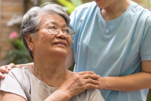 Häusliche Pflege für eine Person mit Altersdemenz