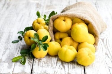 Adstringierende Früchte: Vorteile und Anwendungsmöglichkeiten