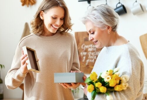 Wie man Weihnachtsgeschenke auf originelle Weise überbringt