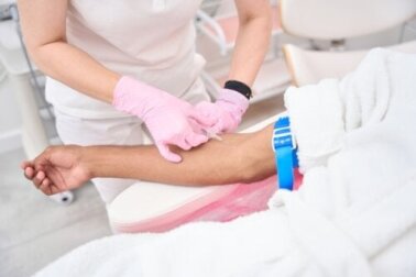 Aderlass-Therapie (Phlebotomie): Was ist das?