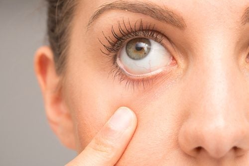 Was hilft bei nervösem Augenzucken? 7 Tipps