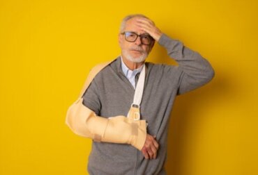 Schmerzen im rechten Arm: 11 mögliche Ursachen