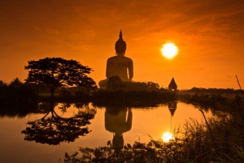 Die drei Hauptrichtungen des Buddhismus und wie sie sich voneinander unterscheiden