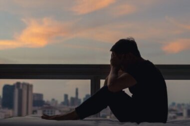 Selbstmorde nehmen zu: Fakten und Zahlen