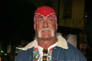 Hulk Hogan "spürt seine Beine nicht mehr": Was ist mit der WWE-Legende passiert?