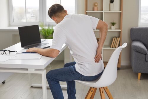 Rückenschmerzen am Arbeitsplatz
