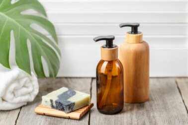 Festes Shampoo oder Flüssigshampoo?