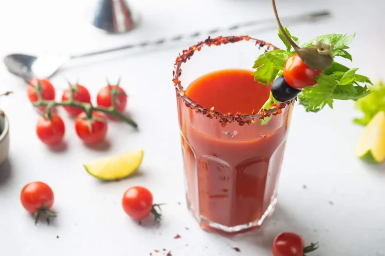 Bloody Mary: Rezepte mit und ohne Alkohol