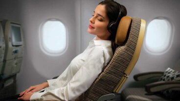 Fünf Tipps für erholsamen Schlaf im Flugzeug